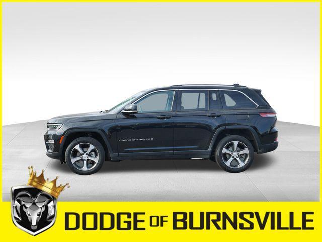 used 2023 Jeep Grand Cherokee car, priced at $33,500