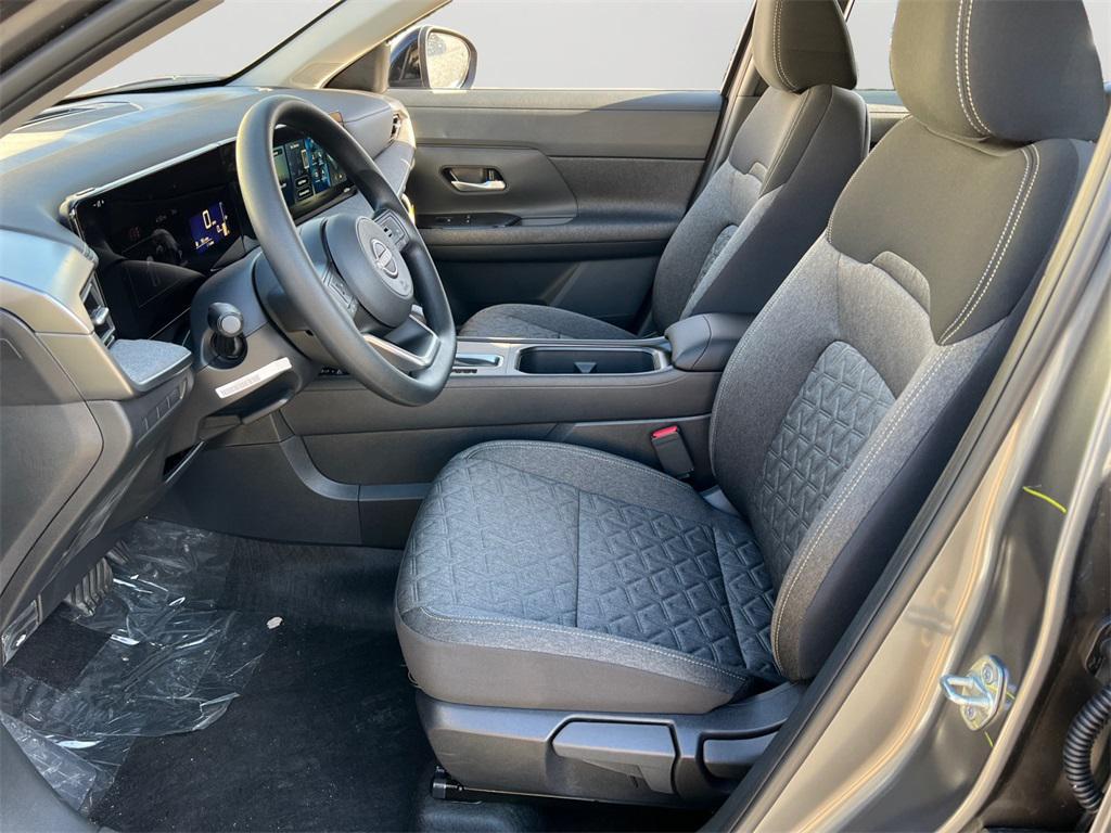 new 2026 Nissan Kicks car, priced at $26,358