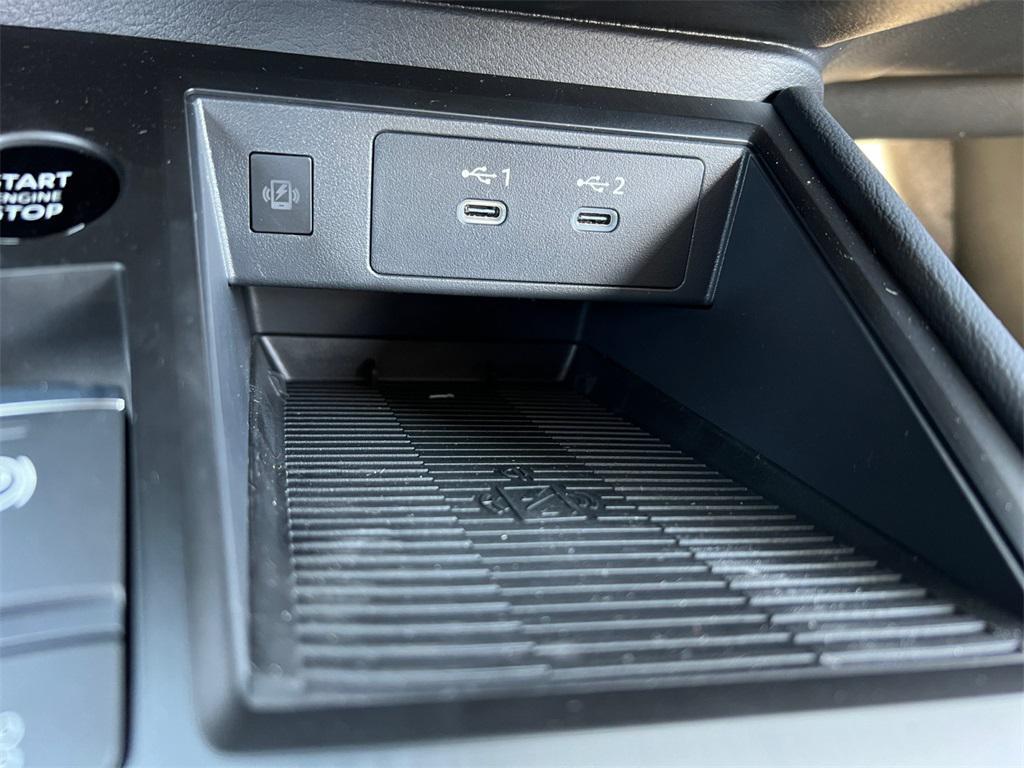 new 2026 Nissan Kicks car, priced at $28,030