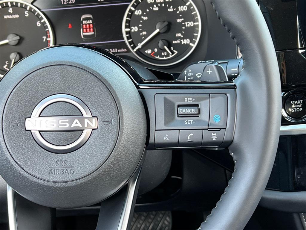 new 2025 Nissan Pathfinder car, priced at $36,319