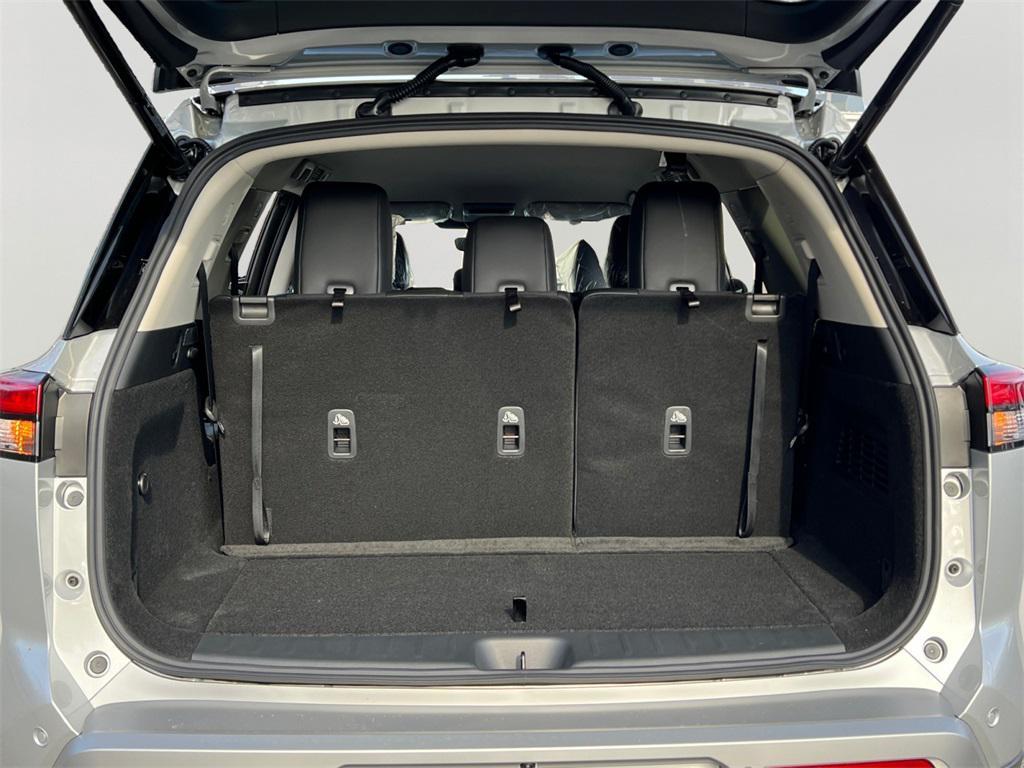 new 2025 Nissan Pathfinder car, priced at $36,319