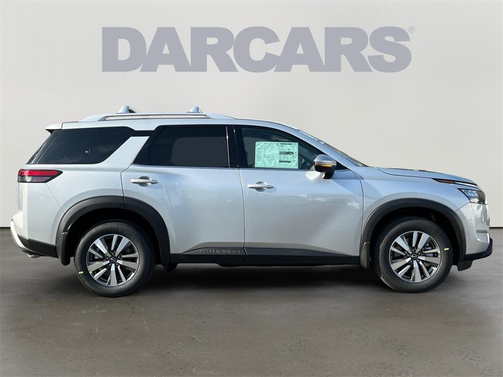 new 2025 Nissan Pathfinder car, priced at $36,319
