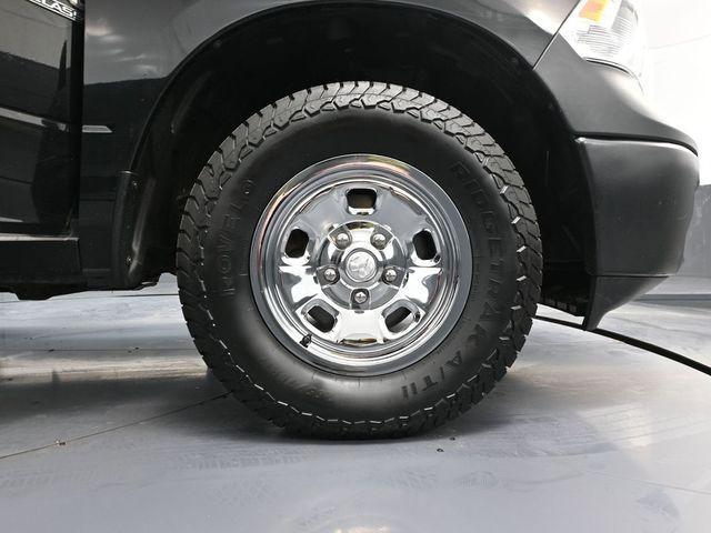 used 2019 Ram 1500 Classic car, priced at $21,593