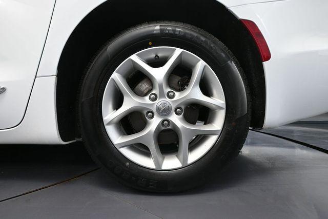 used 2020 Chrysler Pacifica car, priced at $18,293