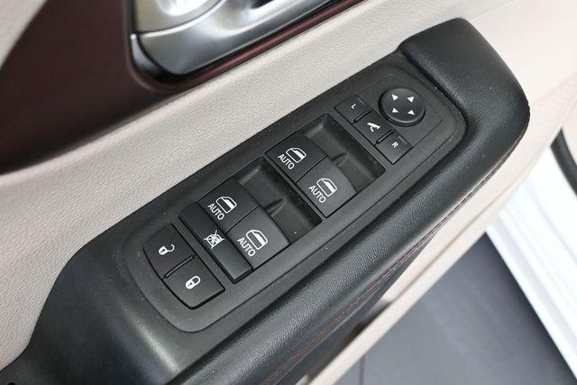 used 2020 Chrysler Pacifica car, priced at $18,293