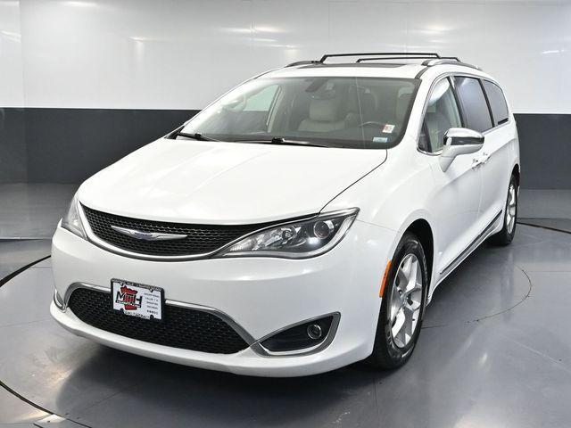 used 2020 Chrysler Pacifica car, priced at $18,293