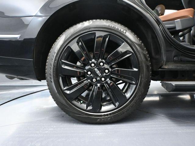 used 2024 Lincoln Navigator car, priced at $67,493