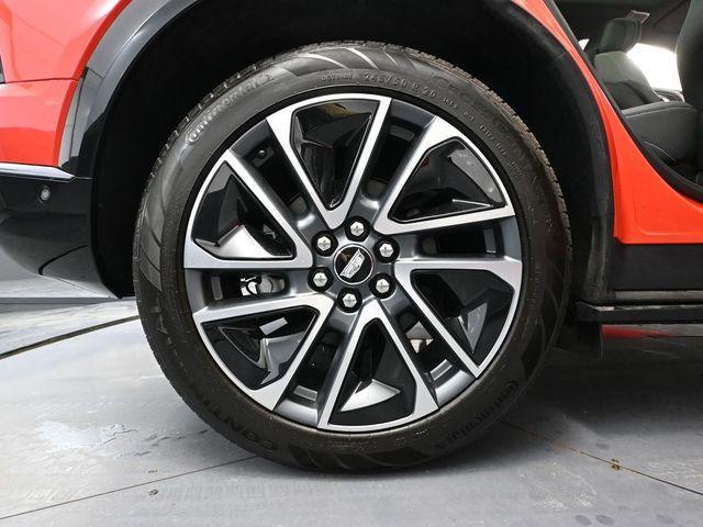 used 2026 Cadillac OPTIQ car, priced at $48,993