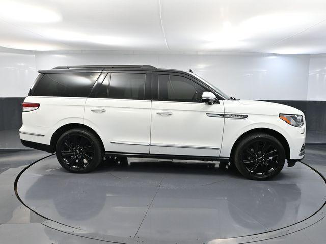 used 2022 Lincoln Navigator car, priced at $58,693