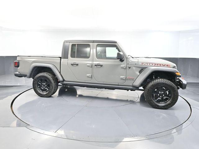 used 2022 Jeep Gladiator car, priced at $35,493
