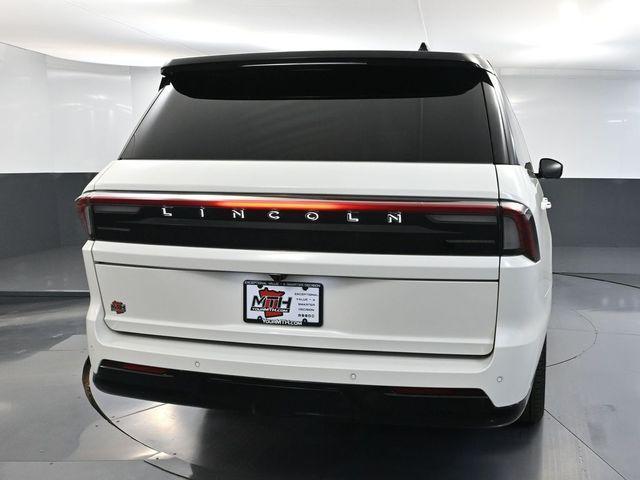 used 2025 Lincoln Navigator L car, priced at $93,393
