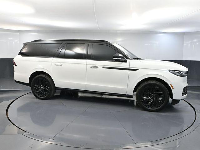 used 2025 Lincoln Navigator L car, priced at $93,393