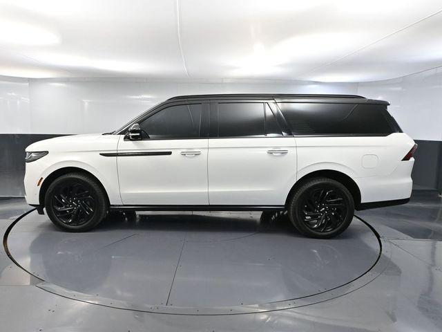 used 2025 Lincoln Navigator L car, priced at $93,393