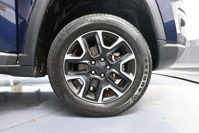 used 2019 Jeep Compass car, priced at $12,899