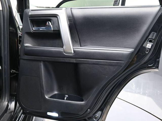 2018 Midnight Black Metallic Toyota 4Runner