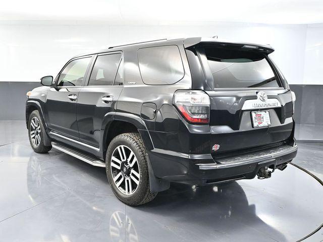 2018 Midnight Black Metallic Toyota 4Runner
