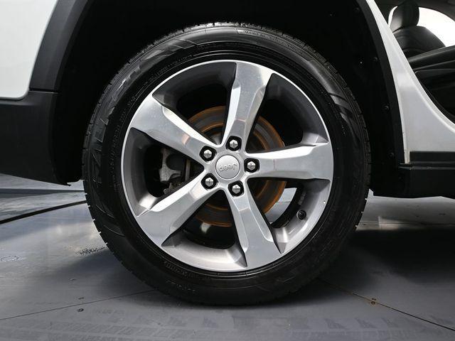 used 2021 Jeep Grand Cherokee L car, priced at $21,993