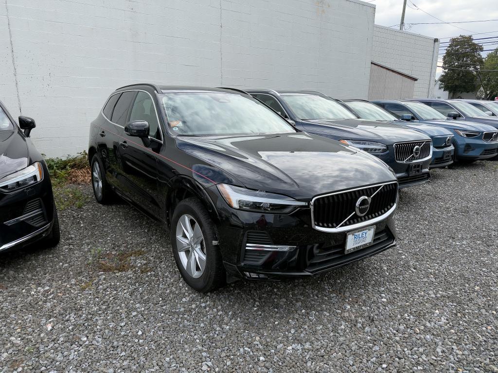 used 2022 Volvo XC60 car, priced at $28,876