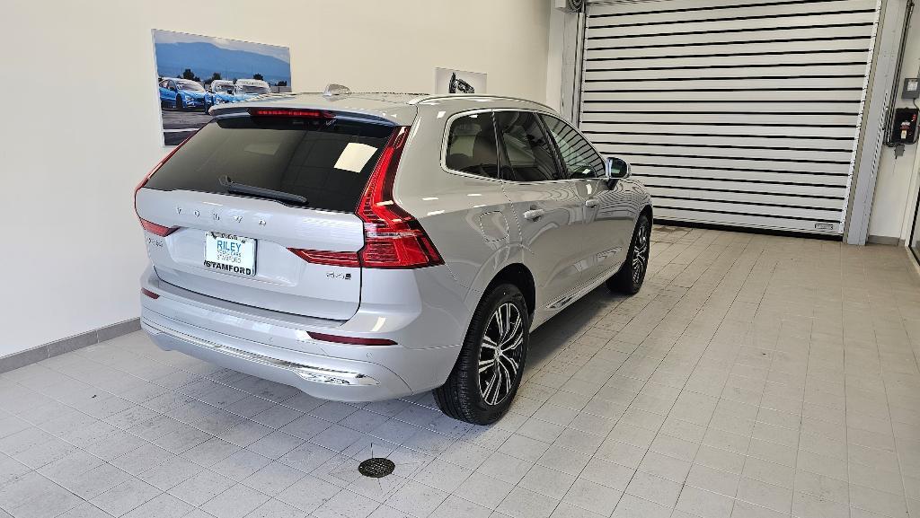 used 2022 Volvo XC60 car, priced at $31,590