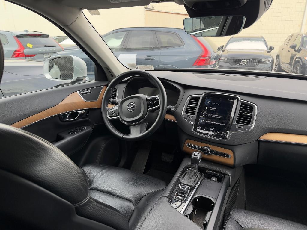 used 2021 Volvo XC90 car, priced at $29,105
