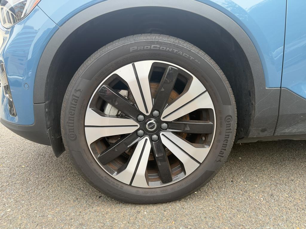 used 2023 Volvo XC40 Recharge Pure Electric car, priced at $28,077