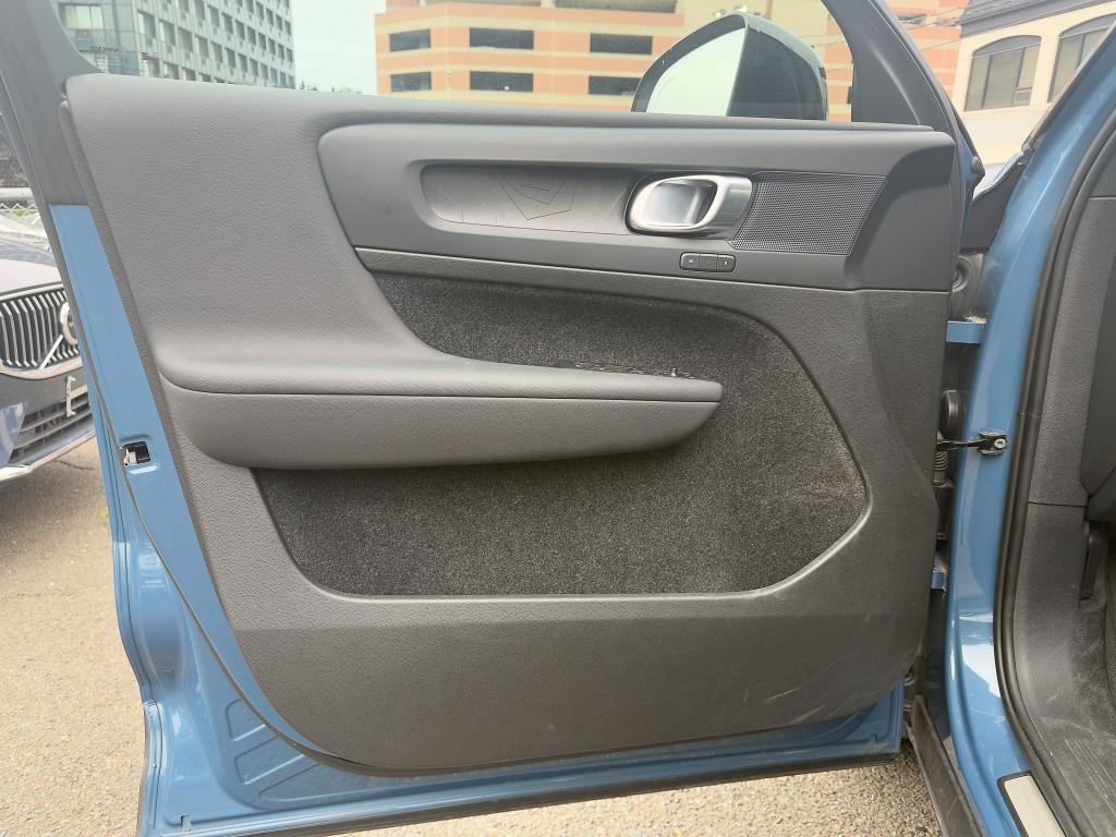 used 2023 Volvo XC40 Recharge Pure Electric car, priced at $28,077