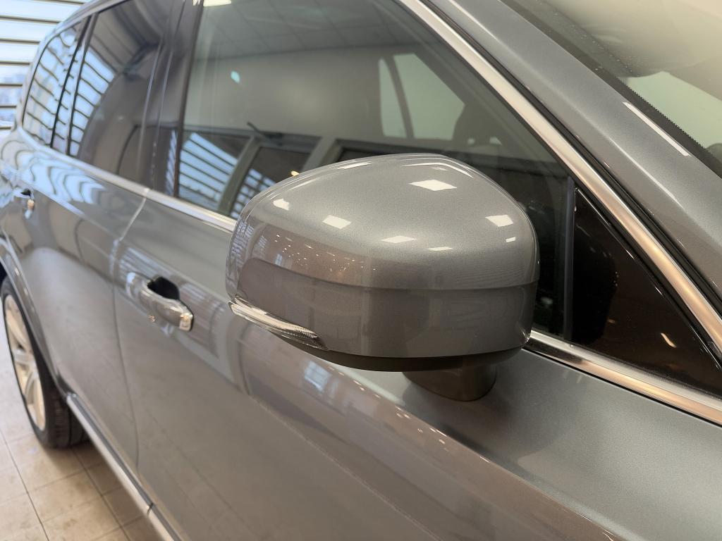 used 2018 Volvo XC90 car, priced at $20,277