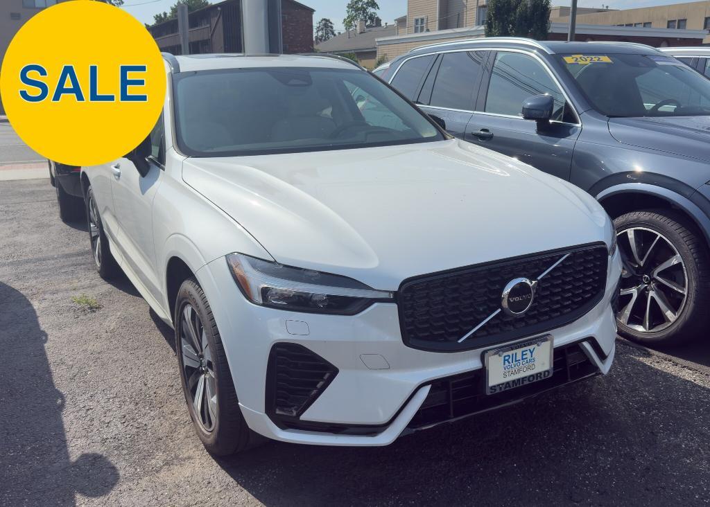 new 2025 Volvo XC60 Plug-In Hybrid car, priced at $46,236