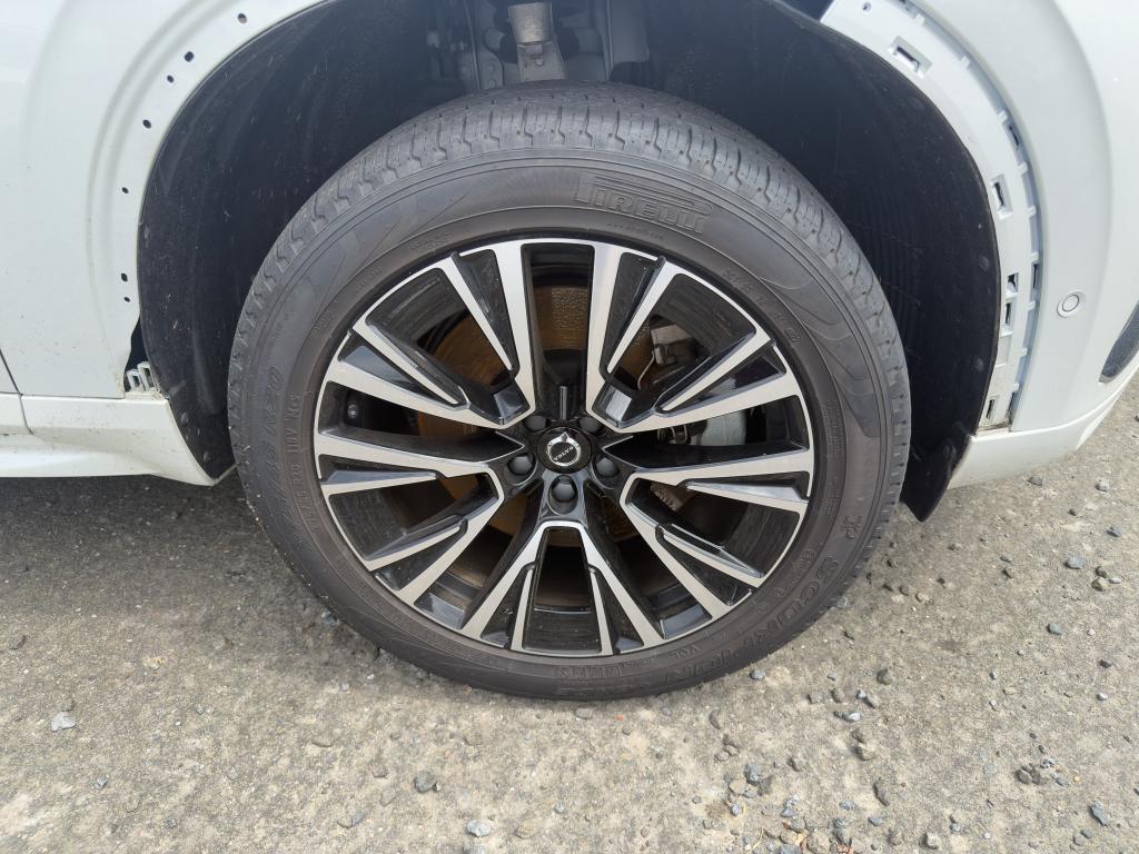 used 2023 Volvo XC90 Recharge Plug-In Hybrid car, priced at $45,027