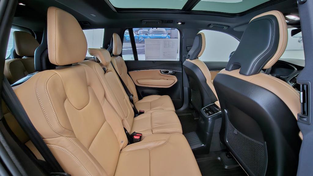 used 2024 Volvo XC90 Recharge Plug-In Hybrid car, priced at $52,182