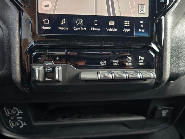 new 2025 Ram 2500 car, priced at $59,995