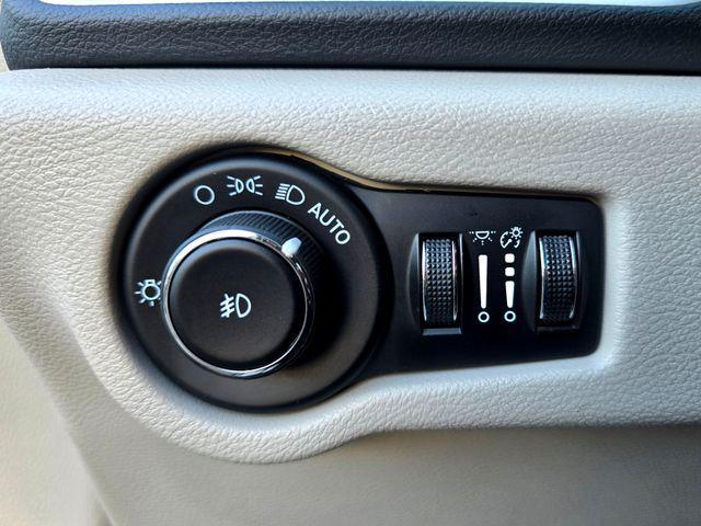 used 2023 Chrysler Pacifica car, priced at $25,777