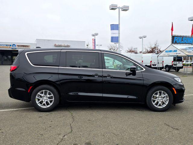 new 2026 Chrysler Pacifica car, priced at $40,495