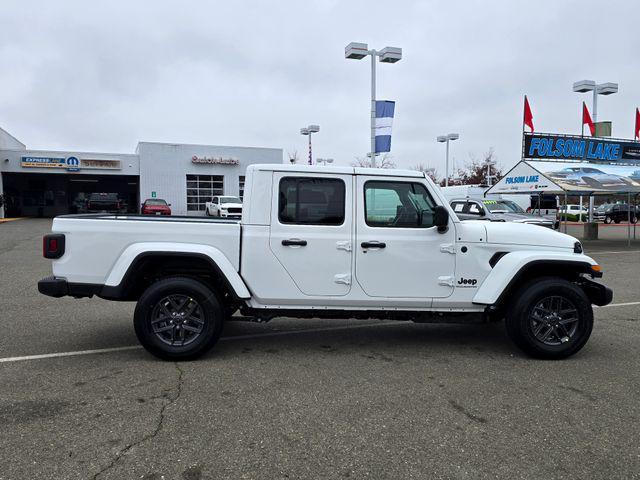 new 2026 Jeep Gladiator car, priced at $44,995