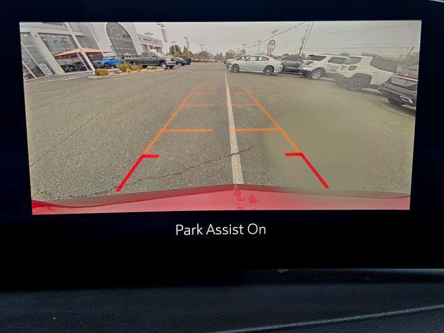 used 2024 Cadillac XT4 car, priced at $32,521