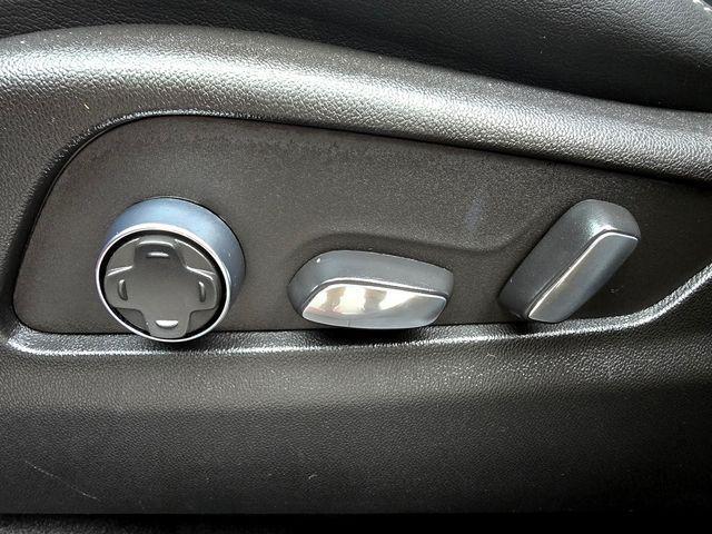 used 2024 Cadillac XT4 car, priced at $32,521