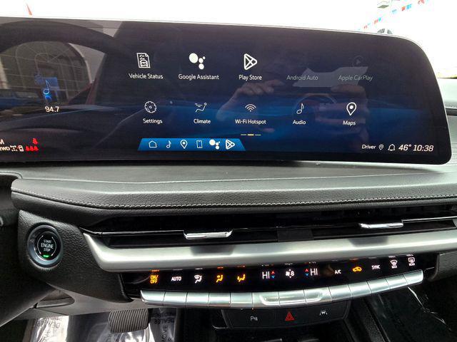 used 2024 Cadillac XT4 car, priced at $32,521