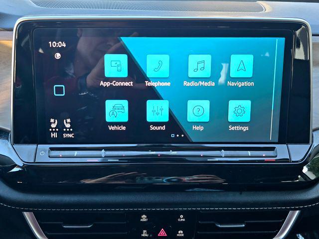 used 2024 Volkswagen Atlas car, priced at $26,199