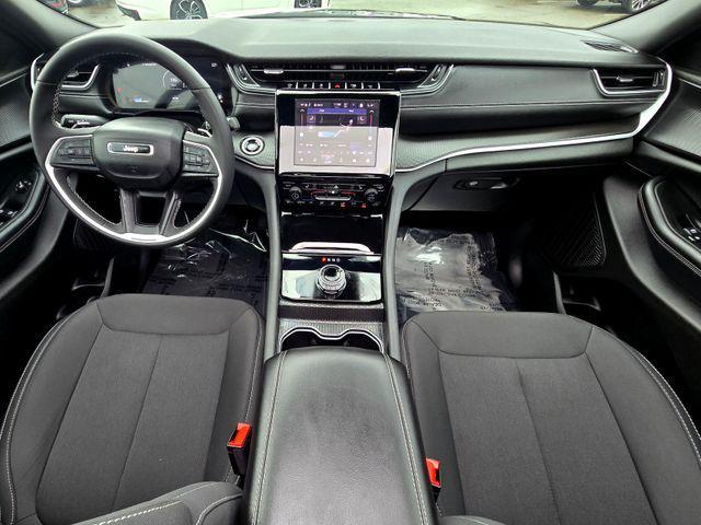 used 2025 Jeep Grand Cherokee L car, priced at $38,900