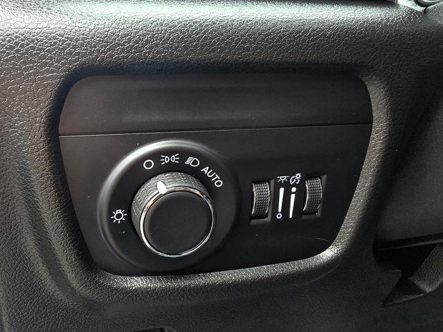 used 2025 Jeep Grand Cherokee L car, priced at $38,900