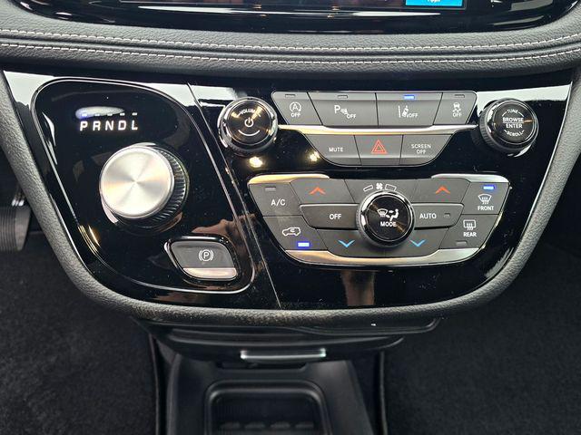 new 2026 Chrysler Pacifica car, priced at $43,915