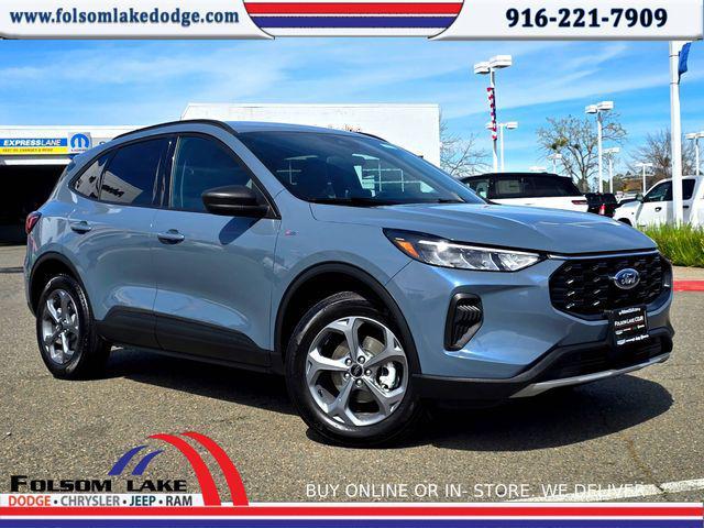 used 2025 Ford Escape car, priced at $25,900