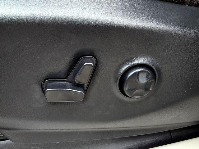 used 2024 Chrysler Pacifica car, priced at $26,650