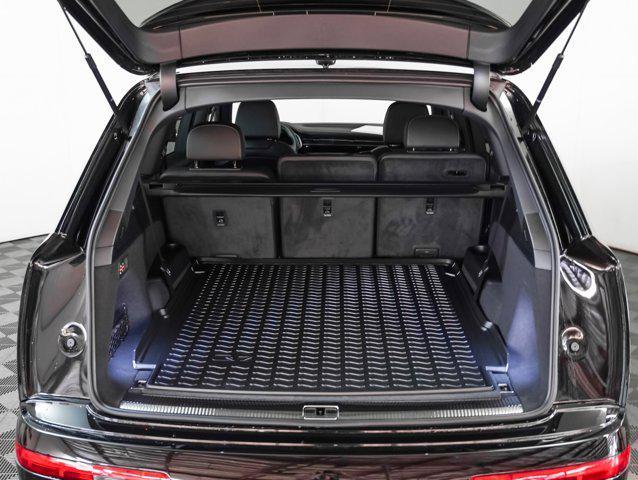 new 2026 Audi Q7 car, priced at $67,470