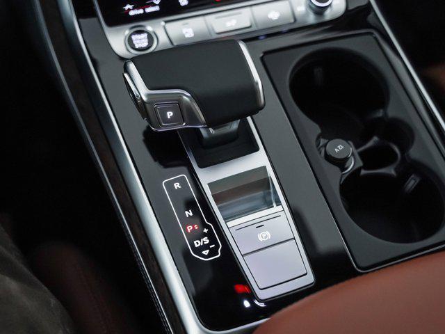 new 2026 Audi Q7 car, priced at $79,975