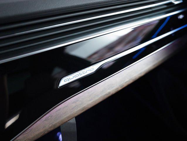 new 2026 Audi Q7 car, priced at $70,070