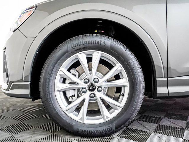 new 2025 Audi Q3 car, priced at $43,925