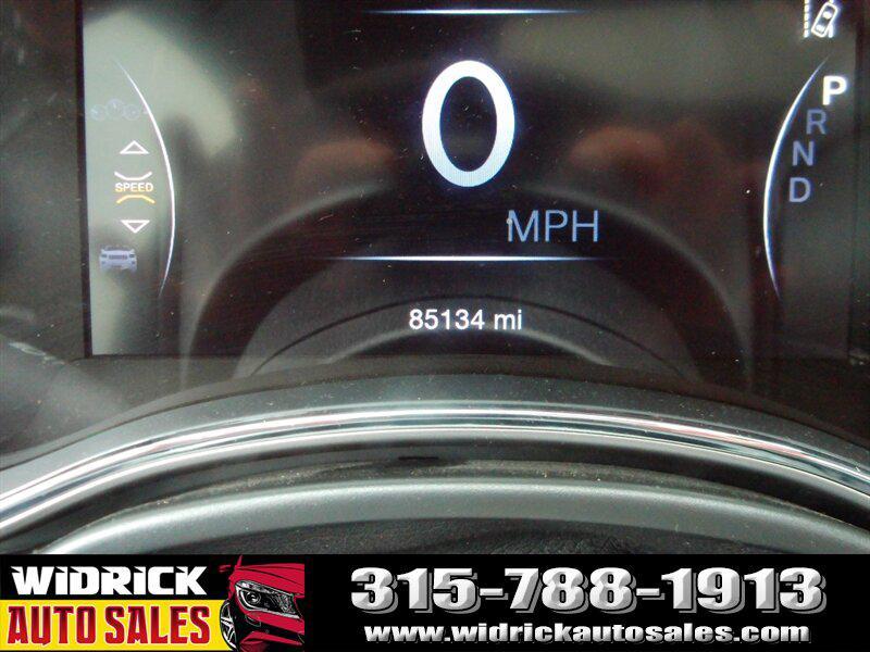 used 2021 Jeep Grand Cherokee car, priced at $22,998