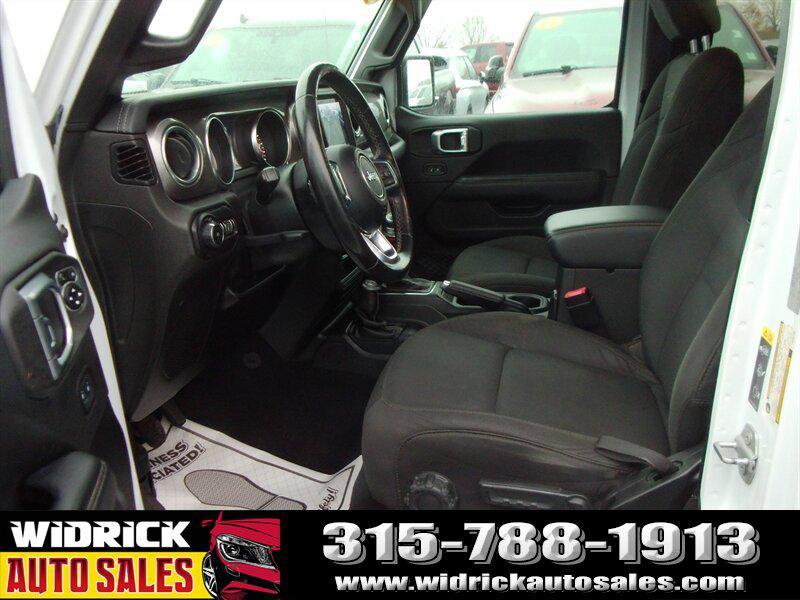 2020 Bright White Clear Coat Jeep Wrangler Unlimited