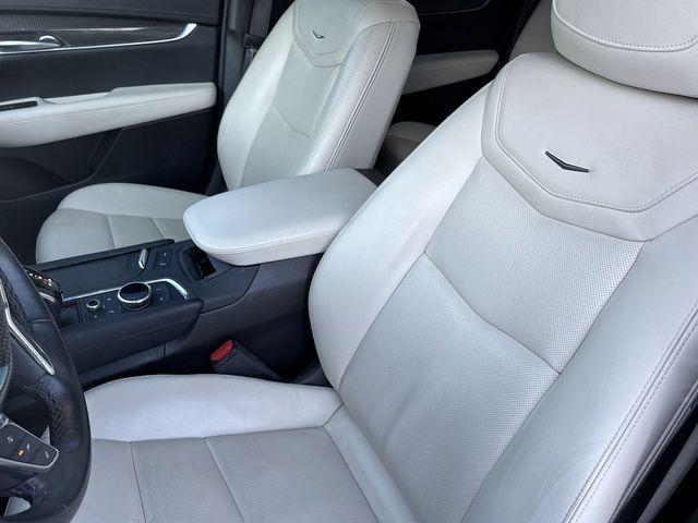 used 2023 Cadillac XT5 car, priced at $33,499